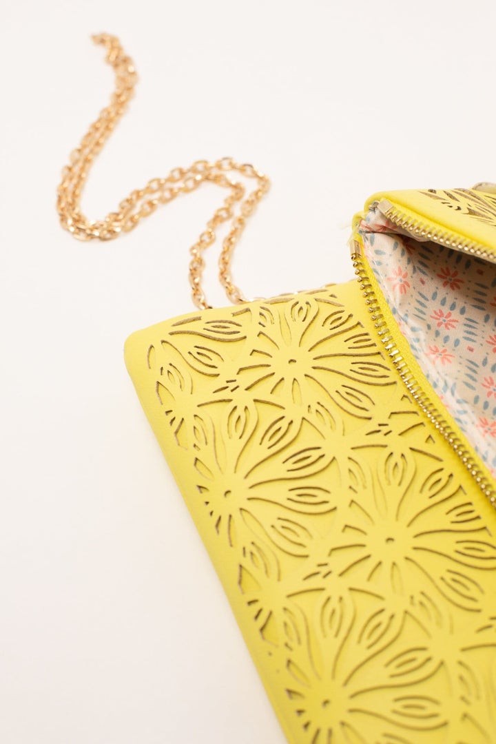 Daffodil Clutch
