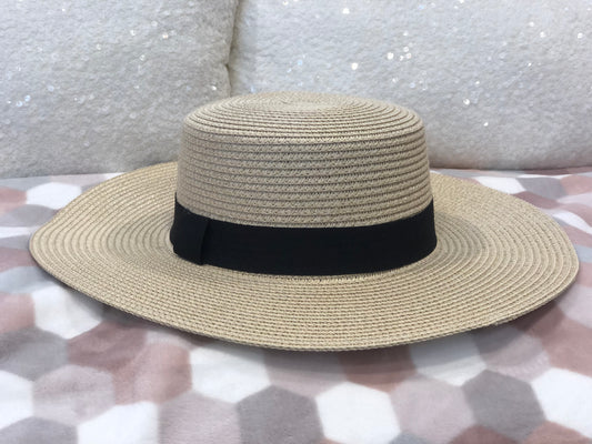 Adjustable Sun Hat with Black Trim